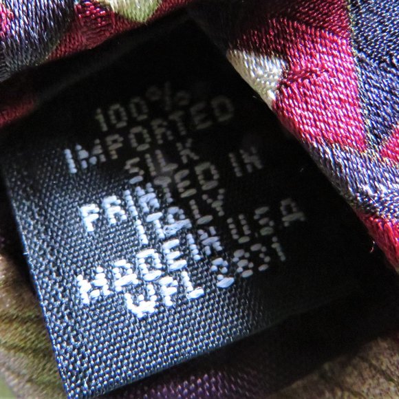George Machado Maroon Geometric Men's Silk Tie - PRICE DROP!! - Picture 4 of 4